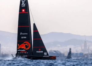 De Zwitsers trekken mogelijk aan het kortste eind in de Louis Vuitton-Cup. Foto: Alinghi Red Bull Racing